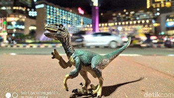 Hasil kamera belakang di outdoor dengan mode malam. Foto: Adi Fida Rahman/detikINET