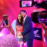 Sampai saat ini menurut manajer Aura Kasih, pasangan yang baru dikaruniai momongan itu masih tinggal serumah dan hubungan mereka baik-baik saja. Foto: Instagram @aurakasih