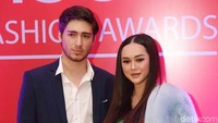 Apalagi beberapa bulan usai menikah, perut Aura Kasih tampak membesar. Pool/Noel/detikFoto.