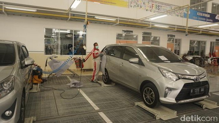 Bengkel Body & Paint Auto2000 8 Jam di Malang