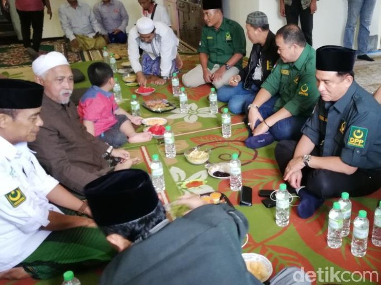 Yusril Targetkan Suara PBB di Atas 4 Persen Yusril Targetkan Suara PBB di Atas 4 Persen
