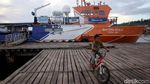 Mengarungi Laut Halmahera Bersama Kapal Bahtera Seva III