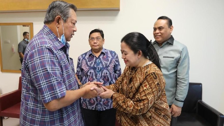 Puan Jenguk Ani Yudhoyono, AHY: Hubungan Manusiawi, Tak Ada Unsur Politik Puan Jenguk Ani Yudhoyono, AHY: Hubungan Manusiawi, Tak Ada Unsur Politik