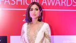 Gaya Seksi Jessica Iskandar di Insert Fashion Awards 2019
