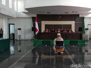 Eksepsinya Ditolak Hakim, Bahar bin Smith: Saya Terima