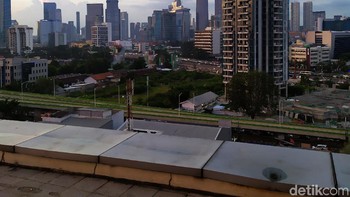 Hasil foto belakang di outdoor dengan AI dan HDR aktif. Foto: Viany Sahita/detikINET