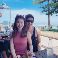 Atlet renang Kenneth To dan pacarnya Kelly Kwong dikenal sebagai salah satu pasangan paling bahagia di Hong Kong, sampai suatu tragedi melanda. Kenneth To meninggal mendadak pada Senin malam (18/3/2019) meninggalkan duka tak hanya bagi banyak teman dan keluarga, tetapi juga bagi kekasihnya, Kwong. Foto: Instagram