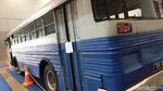 Bus Pengabdi Setan, Tua dan Masih Perkasa