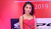 Jennifer Coppen saat ditemui di acara Insert Fashion Awards 2019 di Ciputra Artpreneur, Jakarta Selatan pada Rabu (20/3). Pool/Noel/detikFoto.