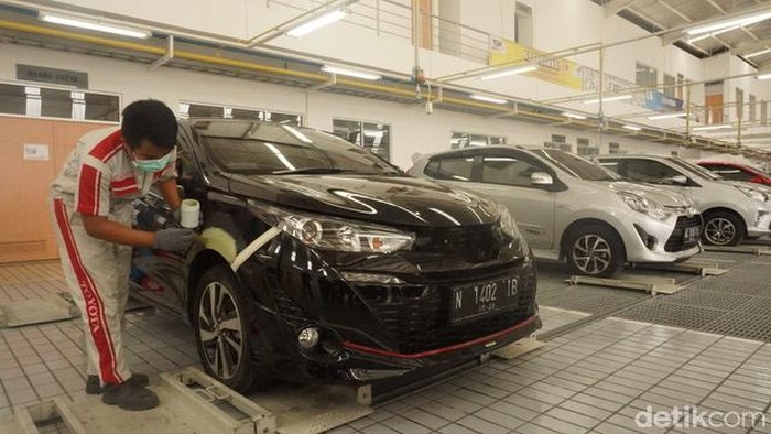 Bengkel Body & Paint Auto2000 8 Jam di Malang