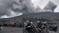 Namun demikian, meski tergolong motor tua ketangguhan motor sisa perang dunia ke 2 itu tak bisa diremehkan. Seluruhnya mampu melahap, trek terjal dan menurun yang ada di Kaldera Bromo.