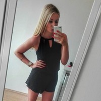 Tereza merupakan model yang baru saja merinties kariernya. Pada akun Instagramnya terlihat, wanita berambut pirang ini kerap melakoni pemotretan lingerie. Foto: Dok. Instagram