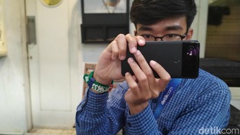 Hasil kamera belakang di outdoor dengan AI dan HDR aktif.  Foto: Adi Fida Rahman/detikINET