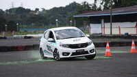 Di urutan ketiga adalah Honda Brio (termasuk Brio Satya dan RS). City car yang menjadi mobil terlaris sepanjang tahun 2020 itu terjual sebanyak 3.317 unit. Foto: PT Honda Prospect Motor