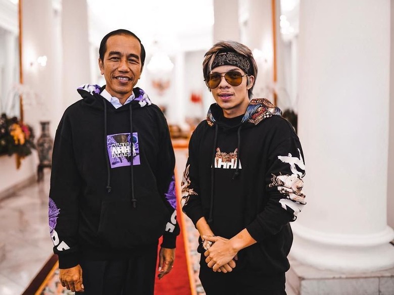 Foto: Jokowi dan Atta Halilintar (Instagram Atta Halilintar) Foto: Jokowi dan Atta Halilintar (Instagram Atta Halilintar)