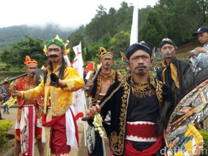 Festival Candi Gedong Songo Telah Dimulai, Yuk ke Semarang!