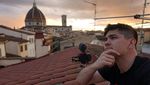 Foto: Gaya Liburan Atlet Seksi Italia