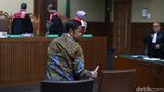 Dituntut 5 Tahun Penjara, Begini Ekspresi Idrus Marham