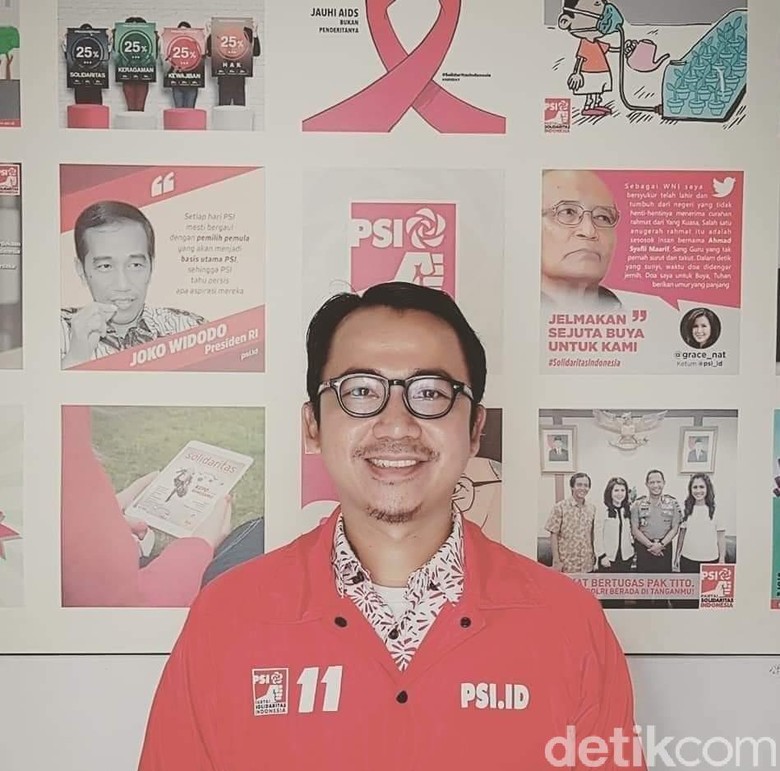 Tanggapi Survei Kompas, PSI Jabar: Kita Gempur Rumah Warga Tanggapi Survei Kompas, PSI Jabar: Kita Gempur Rumah Warga