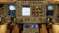 Untuk pengoperasian, pesawat tersebut hanya dikomandoi oleh satu pilot tanpa co-pilot atau single pilot operation (Hawker Pacific)
