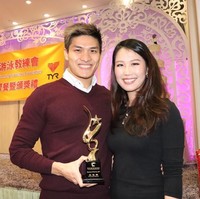 Pemegang rekor nasional 17 Hong Kong ini tengah menjalani latihan selama tiga bulan di University of Florida untuk mempersiapkan Olimpiade Tokyo tahun depan. To kemudian dinyatakan meninggal di rumah sakit setelah merasa tidak sehat usai pemanasan sebelum latihan. Foto: Instagram