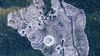 Posisi ke-2 kategori Nature diraih Wang Hanbing dari China. Dia mengabadikan Gurun Taklamakan di musim dingin dengan Mavic 2 Pro. Foto: SkyPixel