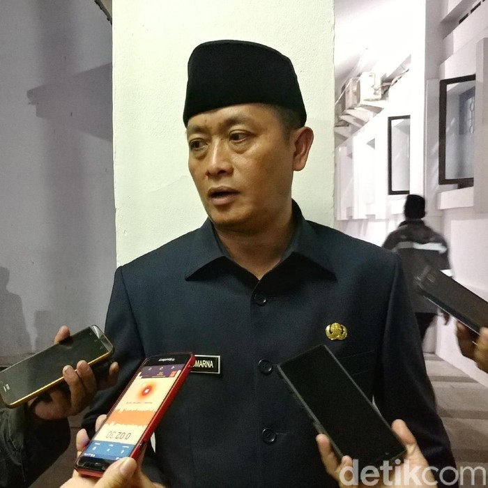 Sekda Kota Bandung Ema Sumarna