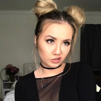 Unggahan Instagram tersebut menampilkan dirinya sedang berlatih dengan trainer dan koreografer adegan action Hollywood, Mark Wildman. Dalam video, Gina terlihat berusaha untuk melawan Mark yang berpura-pura menyerang sebagai bagian olahraga dan belajar bela diri. Baca di sini beritanya. Foto: Instagram @missginadarling