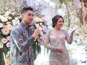 Bertato, Krisjiana Tutup Kuping Dibilang Tak Bisa Didik Siti Badriah