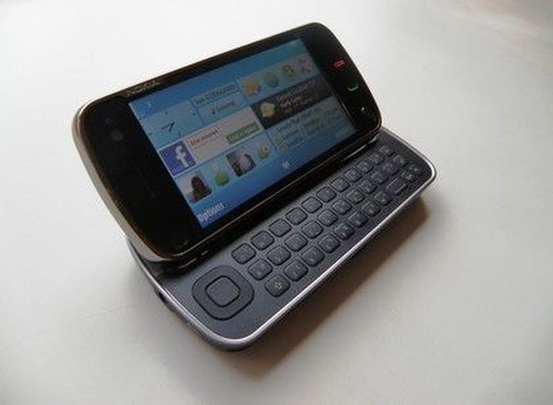 Nokia N97