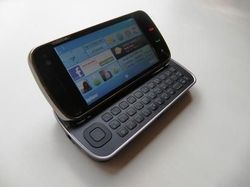 Nokia N97, HP yang Gagal Bunuh iPhone dan Bikin Malu
