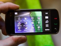 Nokia N97, HP yang Gagal Bunuh iPhone dan Bikin Malu