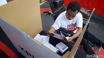 Begini Urutan Simulasi Pencoblosan Surat Suara Pemilu 2019