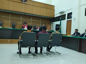 3 Terdakwa Korupsi Genset RSUD Banten Dituntut 1 Tahun 6 Bulan Penjara