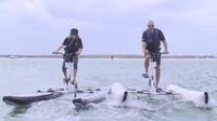 Main sepeda di laut? Siapa takut! Bima dan Inka bakal mencobanya di Marine Parade, Gold Coast (dok. MTMA)