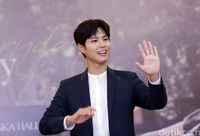 Park Bo Gum Bikin Surat Cinta untuk Fans Indonesia, Isinya Menyentuh 