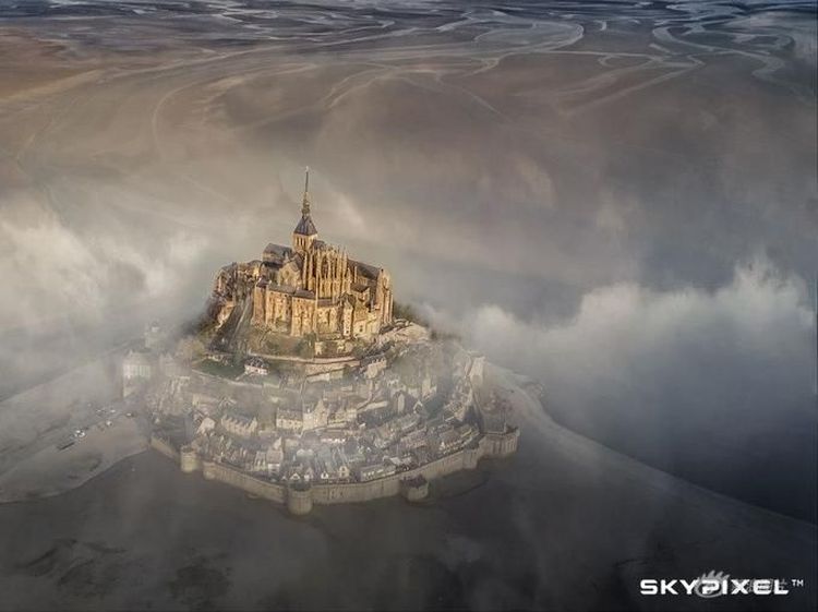 Foto Karya Jawara Kontes Drone Kece Banget
