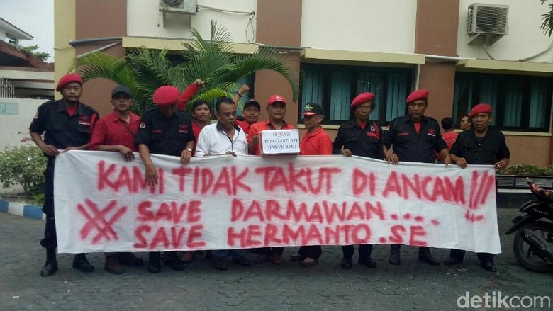 Sidang Ketua PAC PDIP di Banyuwangi Dipenuhi Banyak Simpatisan Sidang Ketua PAC PDIP di Banyuwangi Dipenuhi Banyak Simpatisan