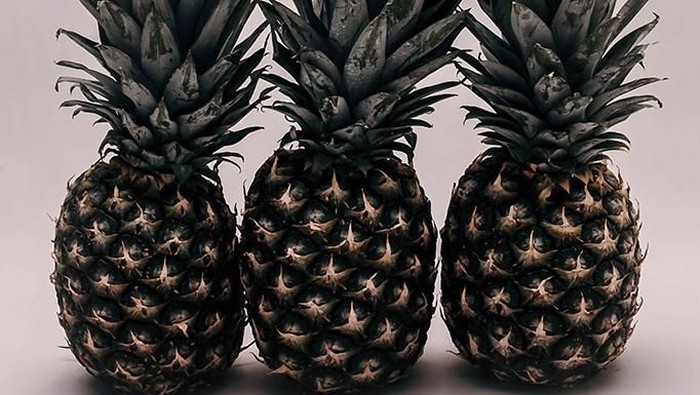 Kulit Sepatu Kekinian Ini Terbuat dari Buah Nanas