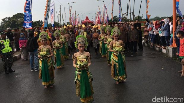 Festival Mojotirto di Mojokerto/