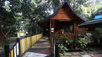 Berkunjung ke Taman Budaya Saruma di Pulau Bacan