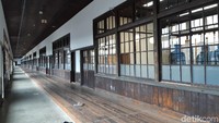 Tepat tahun 1991, sekolah ini tidak lagi digunakan. Namun pemilik bangunan tetap ingin melestarikan bangunan ini. Pemerintah daerah memboleh pemilik bangunan untuk tidak merubah bangunan asalkan sekolah tersebut tetap dipergunakan. (Bonauli/detikcom)