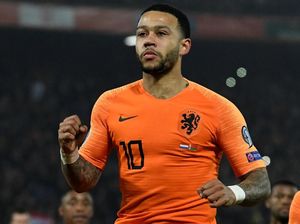Koeman: Barca Harus Jual Pemain Agar Bisa Beli Depay