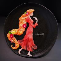 Pria Ini Menata Sashimi Menjadi Bentuk Unik dan Cantik