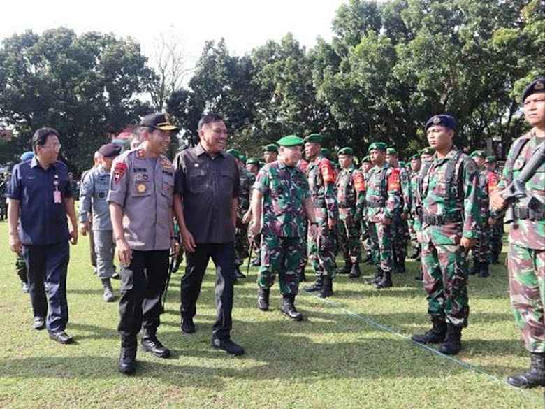 Gubernur Olly Berharap Pemilu 2019 di Sulut Aman dan Damai Gubernur Olly Berharap Pemilu 2019 di Sulut Aman dan Damai