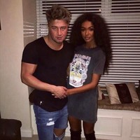 Kecanduan Hannah pada tanning semakin ekstrem dan membahayakan dirinya. Dia memakai injeksi tanning ilegal ke tempat tidur tanning miliknya. Injeksi tersebut bisa membuat kulit menjadi jauh lebih gelap hanya dengan 15 menit berbaring di tempat tidur khusus tanning. Kekasihnya, Ben lah yang mengenalkan injeksi tersebut. Foto: Instagram @dirtyyhippie_