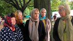 Aksi Solidaritas Wanita New Zealand Ramai-ramai Berkerudung