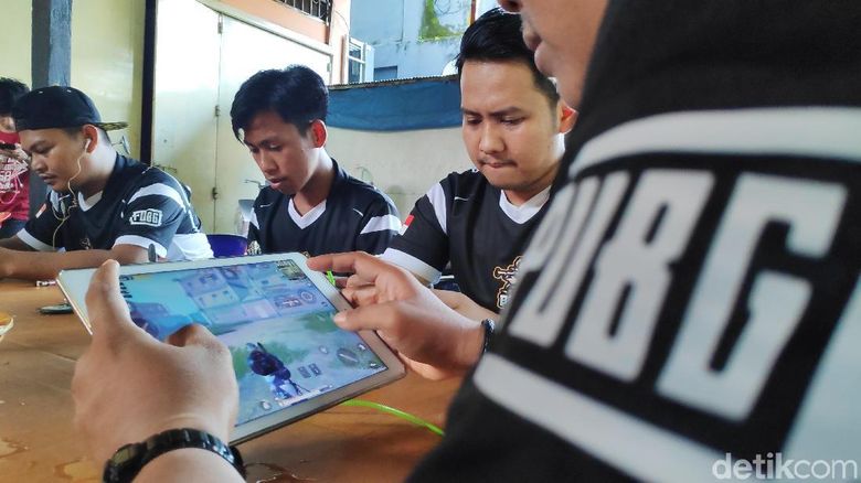 Wacana Haram Pubg Pesan Kemenpora Ke Pemuda Hindari Game Destruktif - 