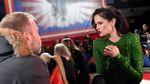 Pesona Eva Green dengan Dress Hijau Ketat