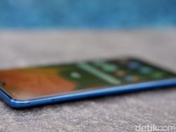 Unboxing Galaxy A50, Ponsel Fingerprint Dalam Layar Rp 4 Jutaan